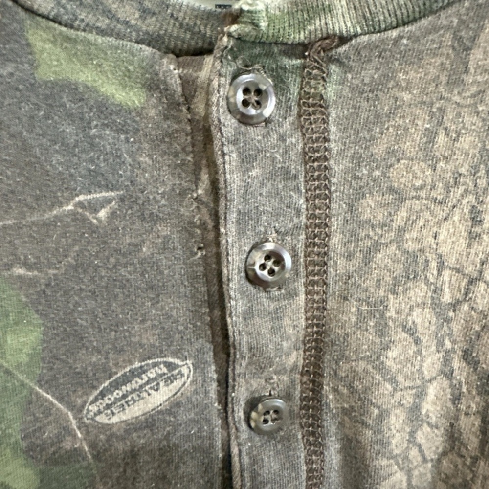 Vintage Redhead Realtree Hardwoods Camo Shirt Mens 2XL Long Sleeve Henley - Picture 4 of 10